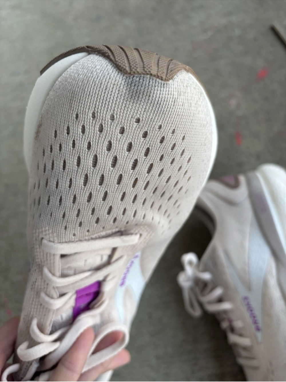 Brooks Ghost 16. Womens 10 Light Pink Running Shoes Sneakers - Picture 2 of 12